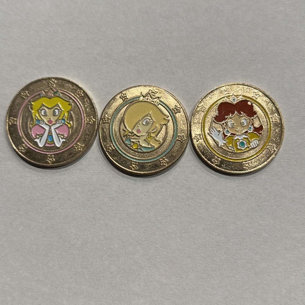 Super Mario Bros Painted coin set COMPLETE!! - Picture 2 of 15